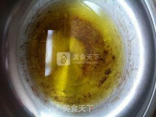 山蒜荠菜鲜肉水饺的做法步骤：2