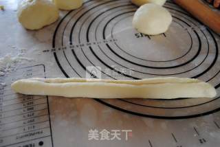 肠仔面包的做法步骤：9