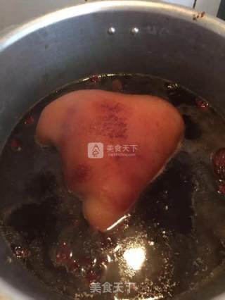 “潮汕卤肉－－卤肘子”！的做法步骤：4