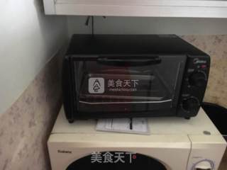 烤箱做烤红薯的做法步骤：1
