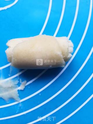 豆沙菊花酥的做法步骤：10