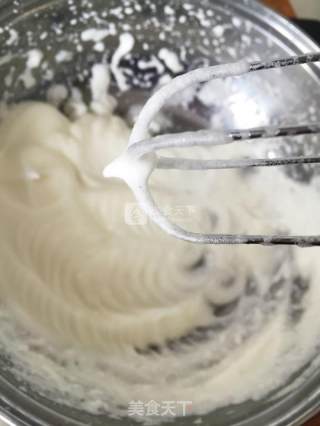 酸奶海绵纸杯蛋糕的做法步骤：4