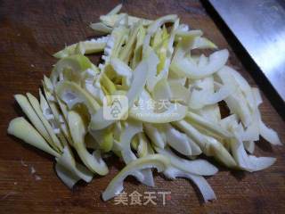 雪菜雷笋年糕汤的做法步骤：3