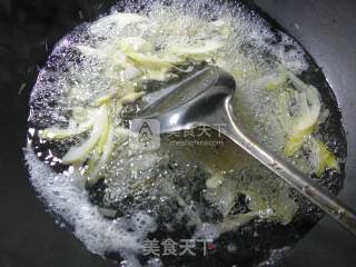 雪菜雷笋年糕汤的做法步骤：4