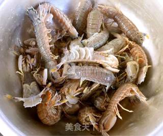 清蒸虾爬子的做法步骤：1