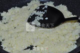三文鱼炒饭的做法步骤：8
