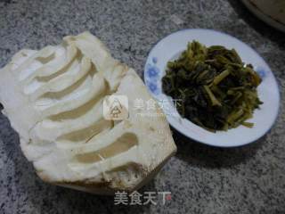 雪菜煮毛笋头的做法步骤：1