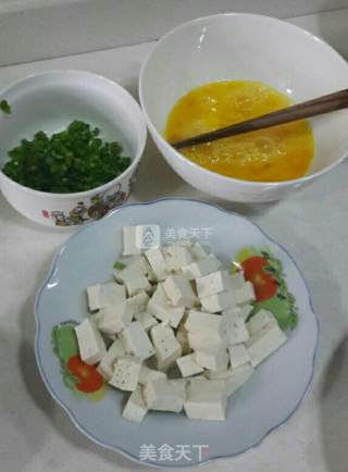 豆腐鸡蛋的做法步骤：3