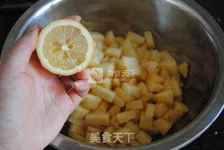 糖苹果粒的做法步骤：3