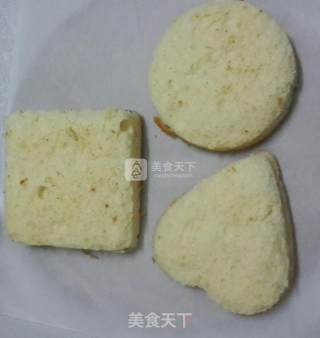 南瓜慕斯蛋糕的做法步骤：1