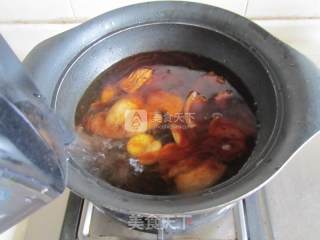 腐竹焖五花肉的做法步骤：5