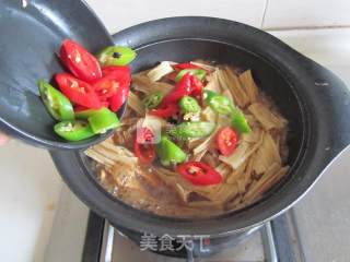 腐竹焖五花肉的做法步骤：9