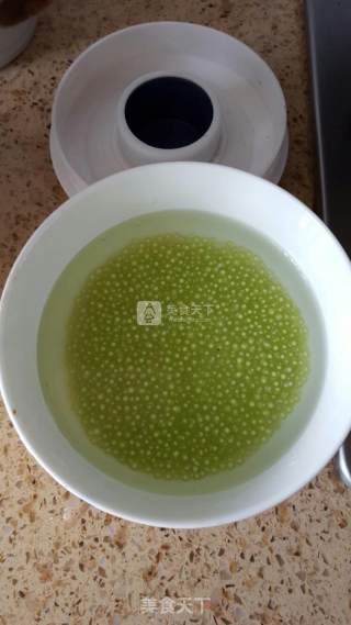 西米芒果酸奶的做法步骤：2