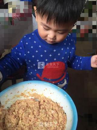 白菜猪肉馄饨的做法步骤：4