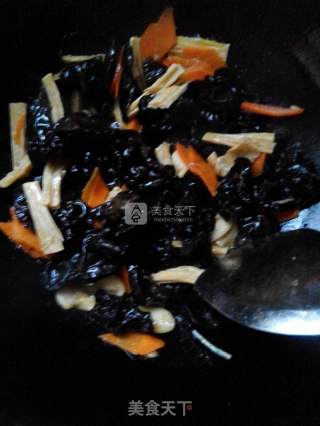 素炒木耳的做法步骤：10