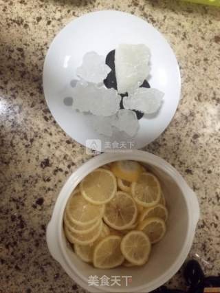 冰糖柠檬止咳化痰的做法步骤：4