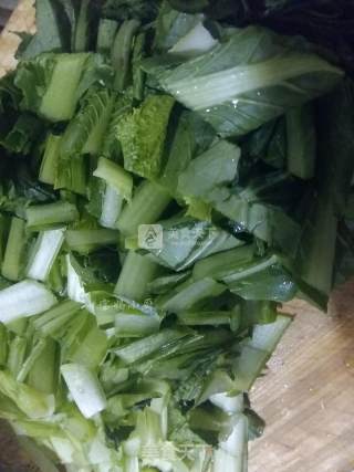 小白菜馅水饺的做法步骤：2