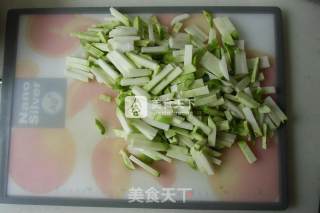 剁椒榨菜的做法步骤：2
