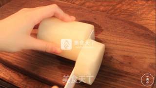 一厨作萝卜炖香肠原来萝卜可以这好吃的做法步骤：1