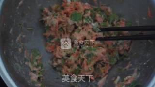 重口味丸子——香菜胡萝卜丸子的做法步骤：4
