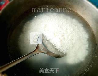 皮蛋瘦肉粥的做法步骤：4