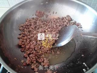 肉臊子面的做法步骤：3