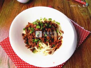 肉臊子面的做法步骤：10