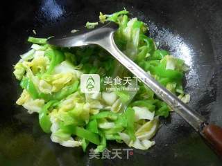 尖椒炒牛心菜的做法步骤：6