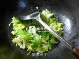 尖椒炒牛心菜的做法步骤：9