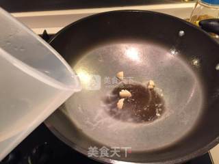 韭菜猪红的做法步骤：3