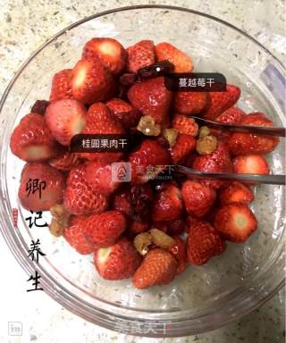 草莓果酱的做法步骤：3