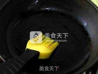 葱香蛋炒全麦土司的做法步骤：6