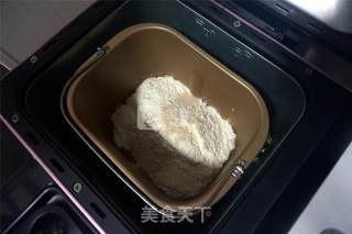 热狗与煎蛋汉堡的做法步骤：1