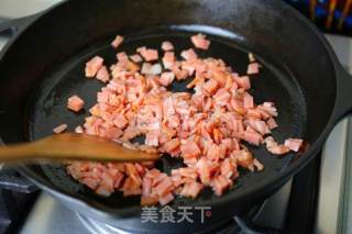 西兰花培根奶油浓汤的做法步骤：4