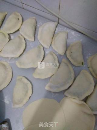 韭菜盒子的做法步骤：5