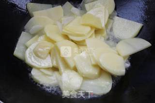 家常小菜——酸菜土豆片的做法步骤：4