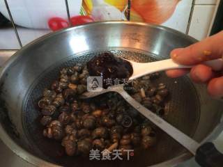 酱爆螺蛳的做法步骤：7