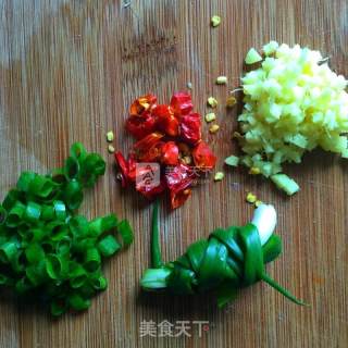 家常蒸鸦片鱼的做法步骤：2