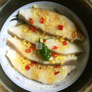 家常蒸鸦片鱼的做法步骤：4