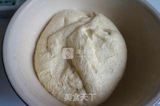 两样面萝卜大蒸饺的做法步骤：1