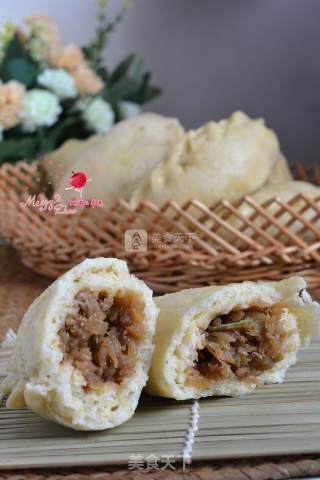 两样面萝卜大蒸饺的做法步骤：10