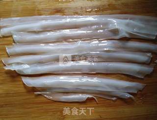 牛丸木耳炖粉条的做法步骤：2