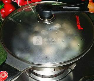 牛丸木耳炖粉条的做法步骤：6