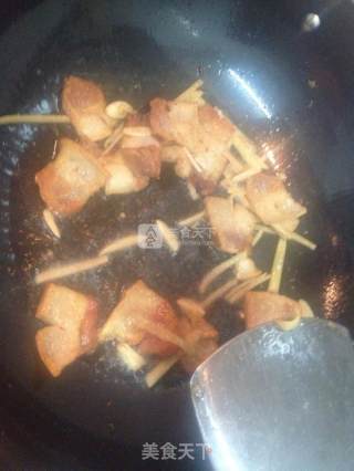 爆炒腊肉酸辣娃娃菜的做法步骤：6