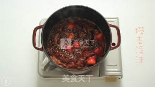 一厨作珐琅锅之草莓酱的做法步骤：3