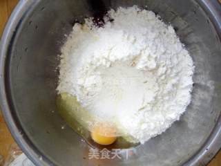 蔓越莓饼干的做法步骤：2