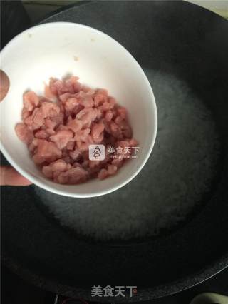 皮蛋瘦肉粥的做法步骤：2
