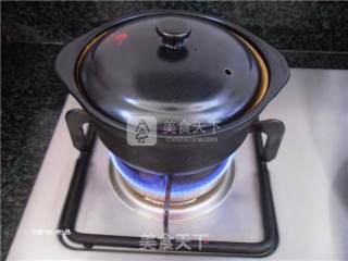 三拼腊味煲仔饭的做法步骤：5