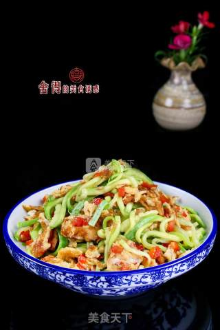 味美爽脆的【笋瓜炒鸡蛋】怎样做？的做法步骤：5
