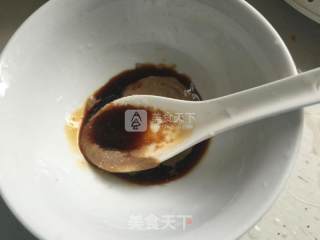 虾仁香椿酱拌面的做法步骤：6